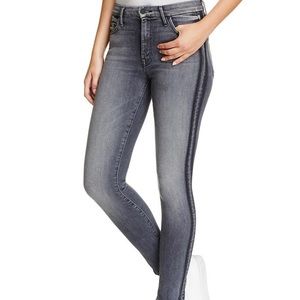 MOTHER
High-Rise Looker Jeans in Miss Moody Two Shoes Racer  - size 25